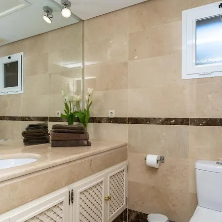 Alminar De * マルベーリャ