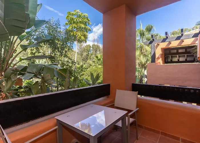 Отель Alminar De Марбелья