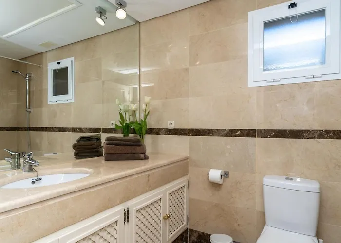 Alminar De * Марбелья